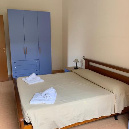 Casa Vacanze Stella Marina モンテ・ナイ エクステリア 写真